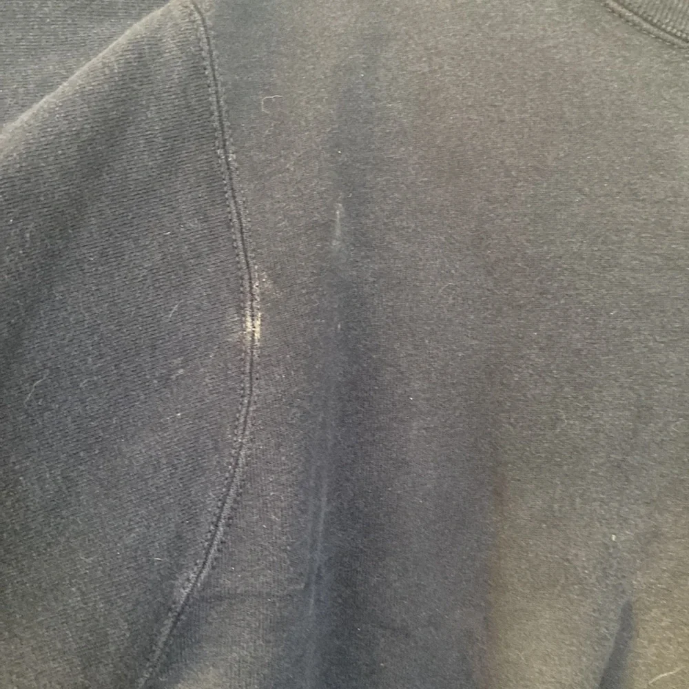 Champion crewneck, size large. - Picture 3 of 5